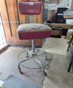 Retro Shop Swivel Chair