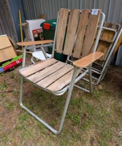 Wood slot folding lawn chair