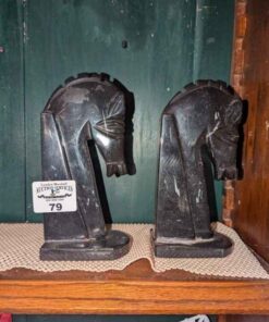 Horse head book ends