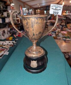 St Lawrence & Matilda Fox Hunters Assoc. V.H. Woodland Cardinal Trophy: 1945