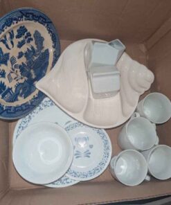 Assorted dishes