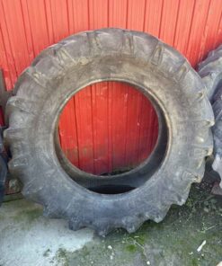 One BKT 18.4 34 tire