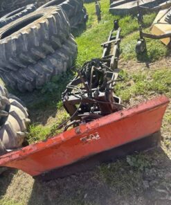 Kubota L series front blade with mount