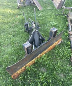John Deere 3000/4000 series front mount blade with frame