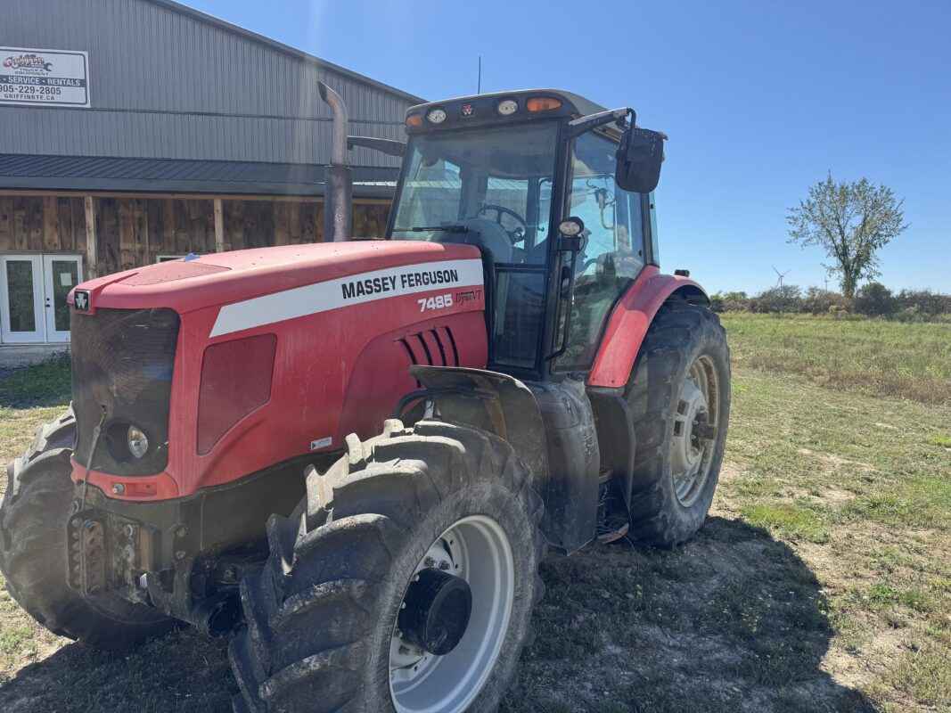 Massey Ferguson 7485