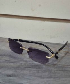 Stylish frameless sunglasses