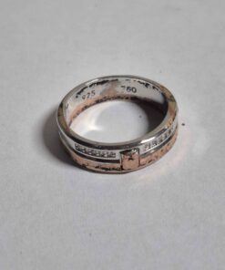 Multi colour ring
