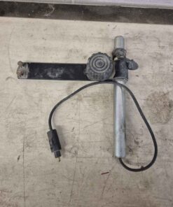 Rotary flasher bracket and stem