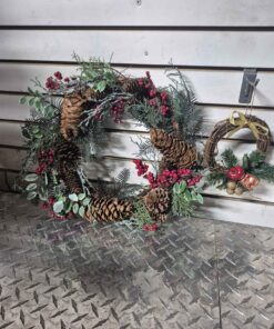 Small and medium wreath