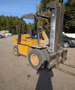 Caterpillar 8000 lb Perkins Diesel