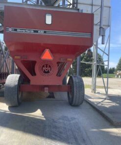 Unverferth Gravity Wagon - 630 Bushel