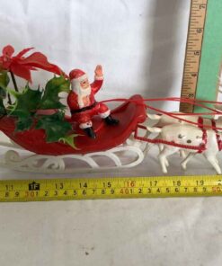 Vintage Christmas Centrepiece
