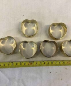 “Gold” Heart Shaped Napkin Rings (6)