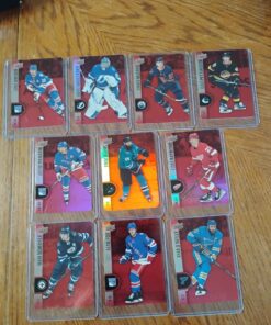 Qty 10 Tim Hortons hockey cards with protective sleeve including Connor McDavid