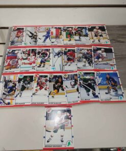 22 partial consecutive hockey cards