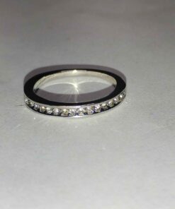 Single band size 6