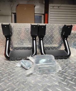 Set of universal aluminum truck steps