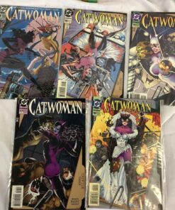 DC Comics - Catwoman (5)