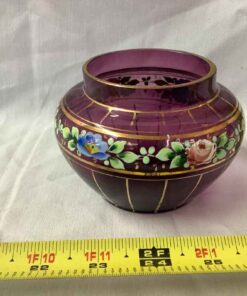 Amethyst Dresser Jar with Gold ribs & Band of Flowers