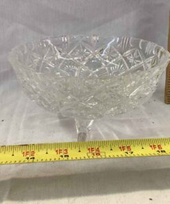 3 footed crystal bowl 6" wide