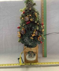 Thomas Kincaid Masterpiece Snow Globe Tree