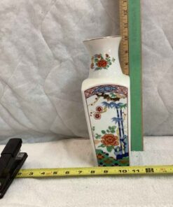 Miyaka Porcelain Vase