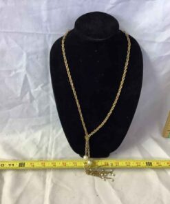 30” gold tone chain with faux pearls