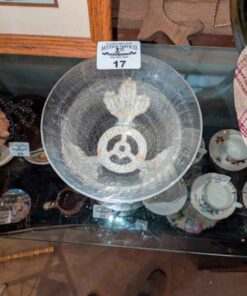 Decorative Swirl Bowl with Leaf accent cradle