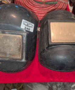 Welding helmet