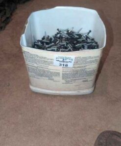Quantity of Roofing Screws