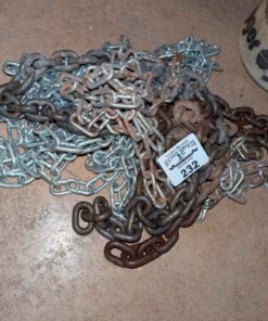 Chain - Assorted lengths and thickness