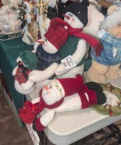 Plush Snow people accents