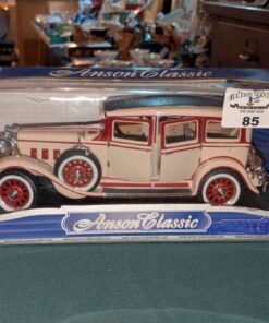 Anson Classic 1931 Peerless scale model 1/18
