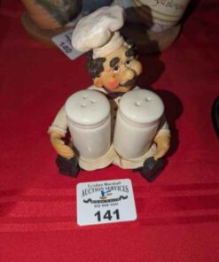 Chef salt and pepper holder