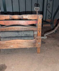 No. 11 Vintage wringer