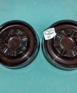 Pair of ash trays