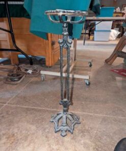 Cast Ash tray stand