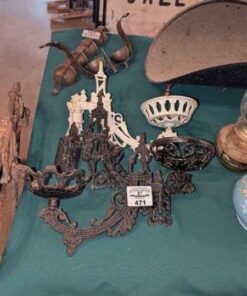 Cast Oil lamp decorative wall Brackets (3)