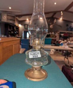 Pedestal Oil lamp