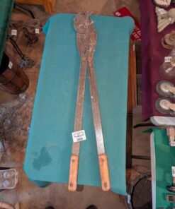 H.K. Porter Antique iron Cattle dehorner