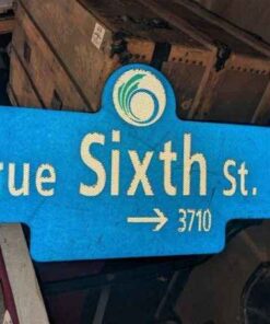 6th street Road/pole sign