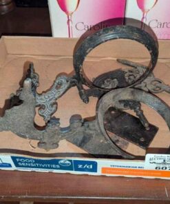 Pair of oil lamp wall brackets