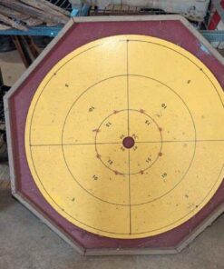 Crokinole board