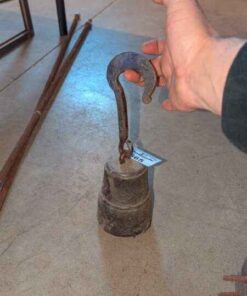 Cast balance weight