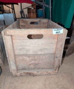 Vintage wooden 'Parisien beverage' crate