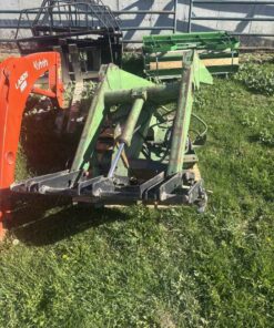John Deere loader