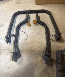 Tractor roll bar