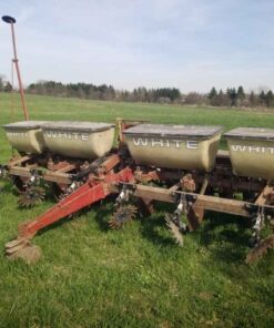 White 543 corn planter, 6 row, New Trash Wippers
