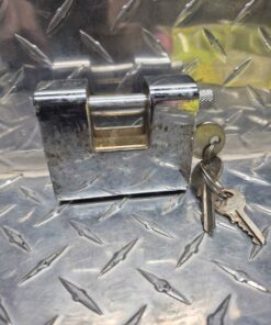 Super heavy duty padlock