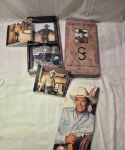 George Strait trait 4 CD collector set in metal tin